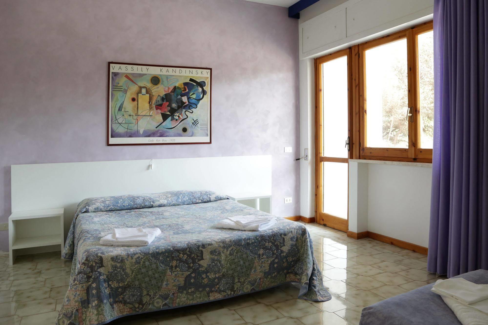 Gh Campoverde Village San Cataldo  Luaran gambar